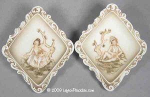 Colonial Girl and Boy Wall Plaques - KW117