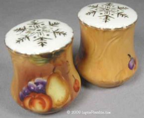 Salt and Pepper Set, Brown Heritage Fruit - NE2760N
