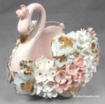 Swan trinket with Forget-Me-Nots. 8059